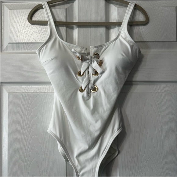 NWT MICHAEL Michael Kors White Lace-Up Swimsuit - Picture 3 of 7